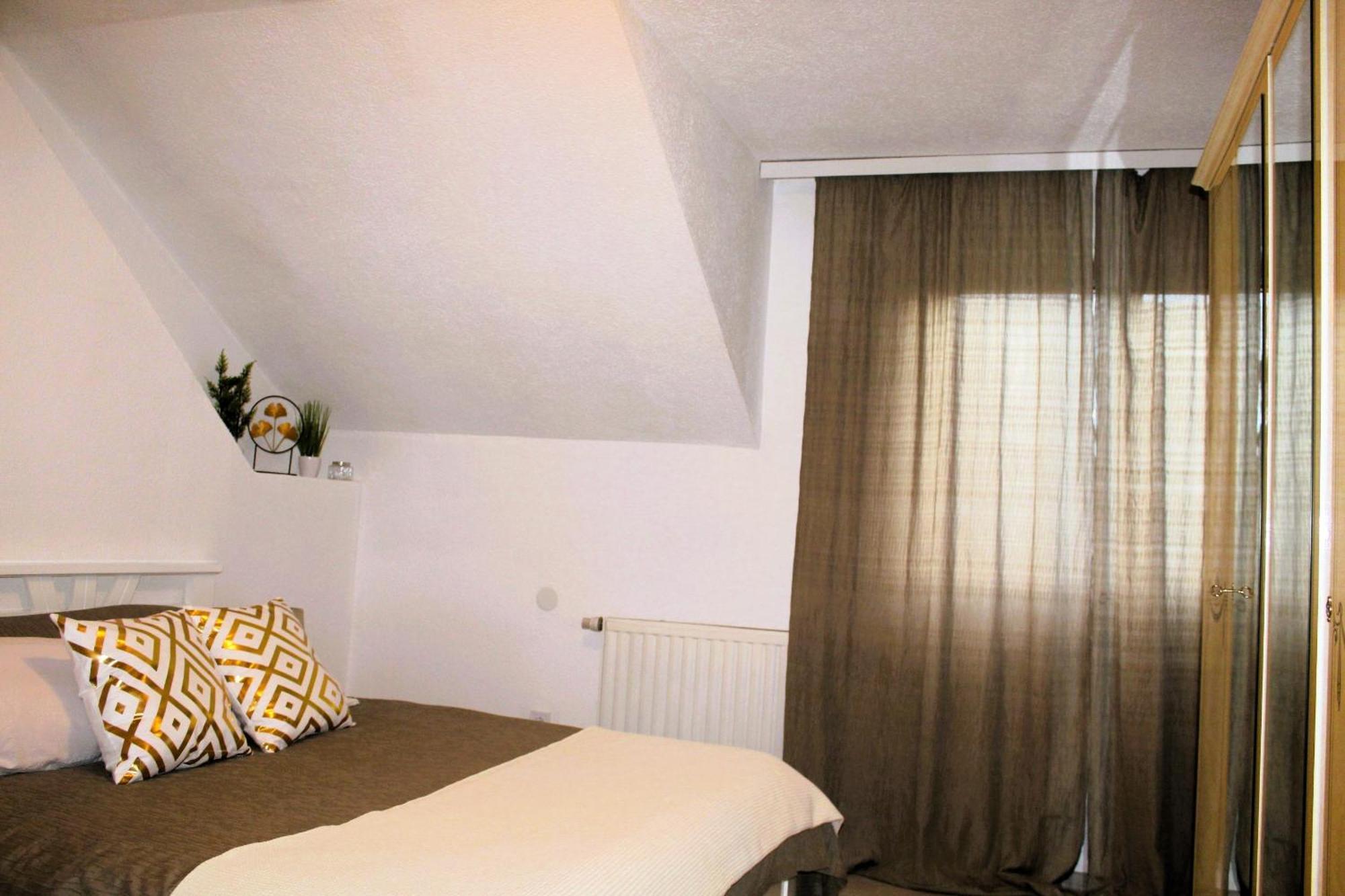 Svila Apartmani Бихач Экстерьер фото